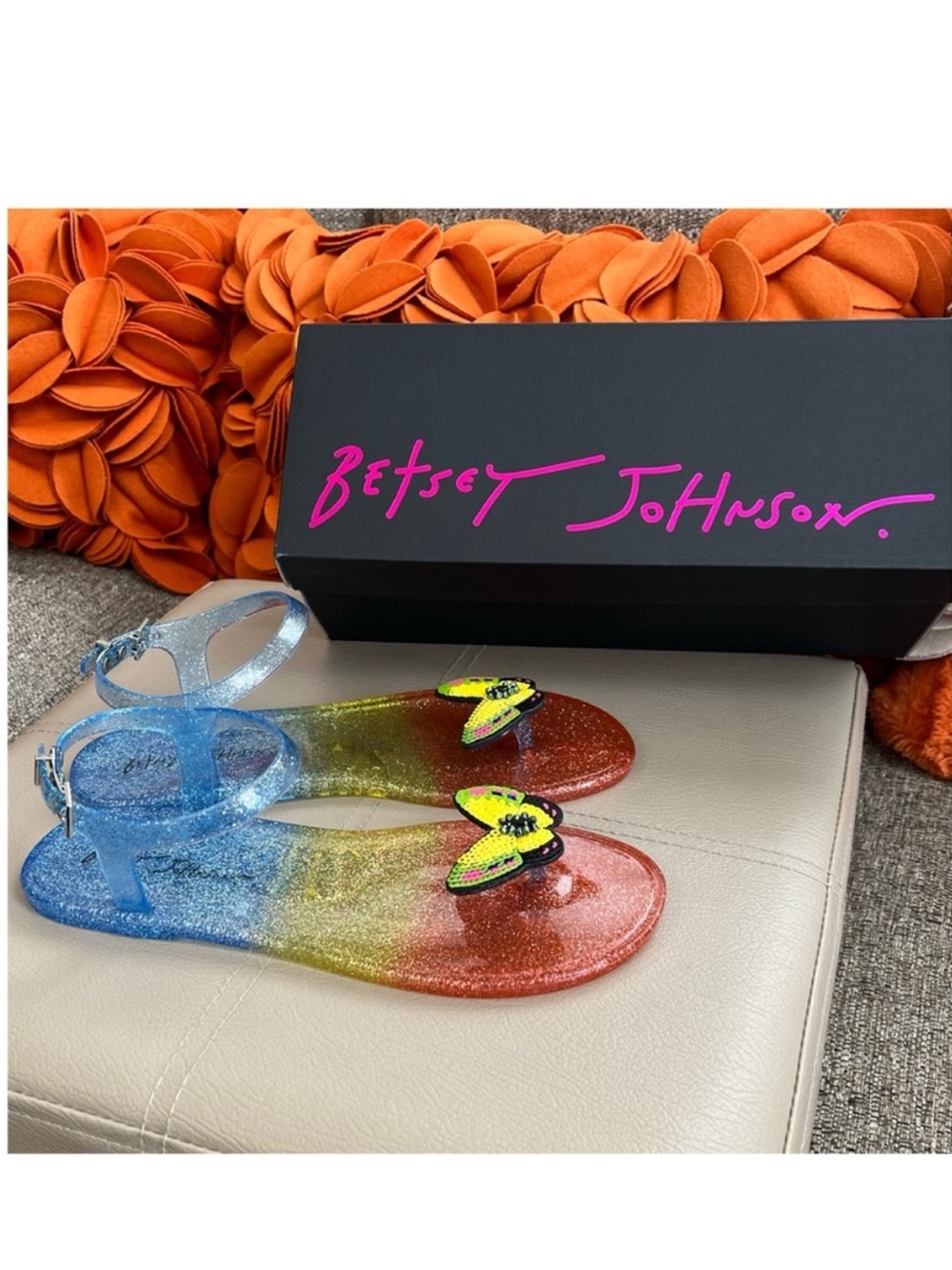 ❣️🆕 BETSEY JOHNSON Tabby Butterfly Flat Jelly Sandals❣️